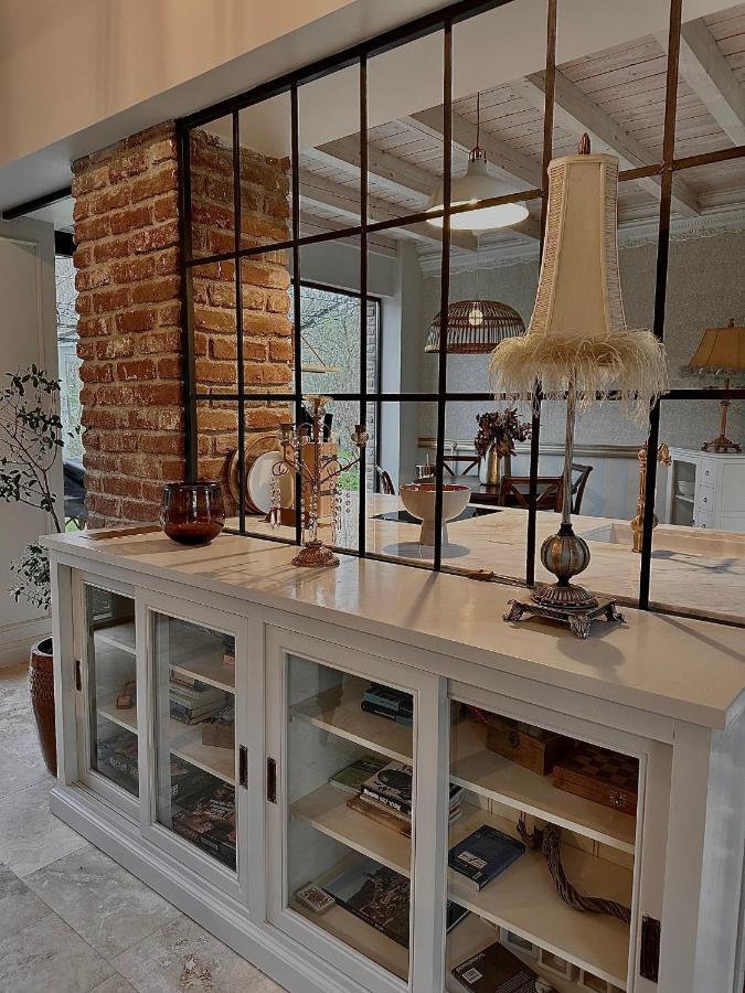 Cherry Vintage Home Targoviste Exterior foto